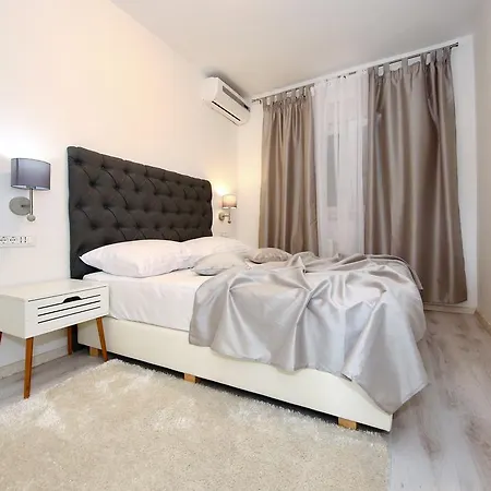 Maruna Self Check-in アパート *