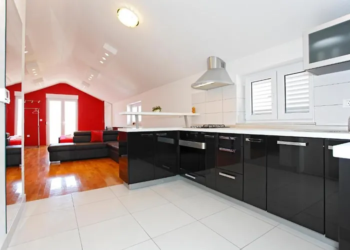 Maruna Self Check-in Apartament *