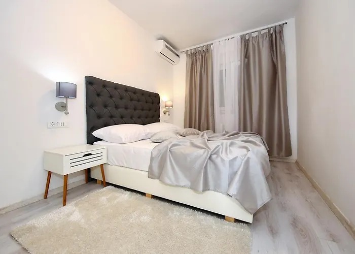 Maruna Self Check-in Apartament *