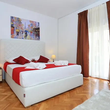 Maruna Self Check-in Apartamento