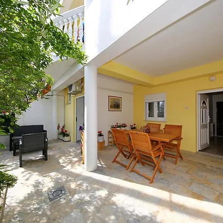 Maruna Self Check-in Ζαντάρ